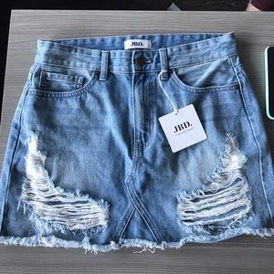 💙JBD Distressed Denim Skirt- NWT